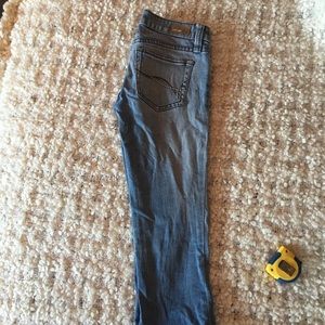 Refuge Low-Rise Capris